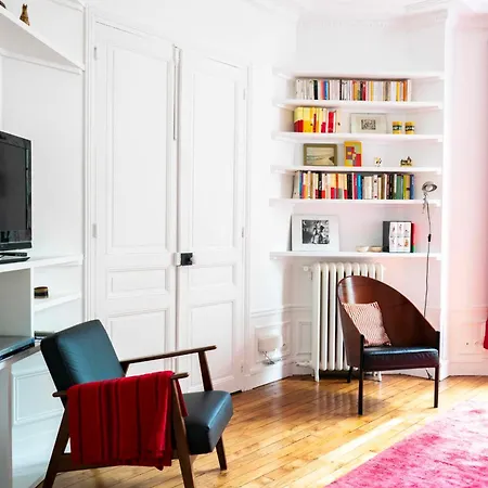 Holiday home Appartement-dupleix Du Parc 19th Century Paris