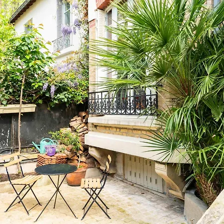 Holiday home Appartement-dupleix Du Parc 19th Century