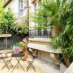 Holiday home Appartement-dupleix Du Parc 19th Century